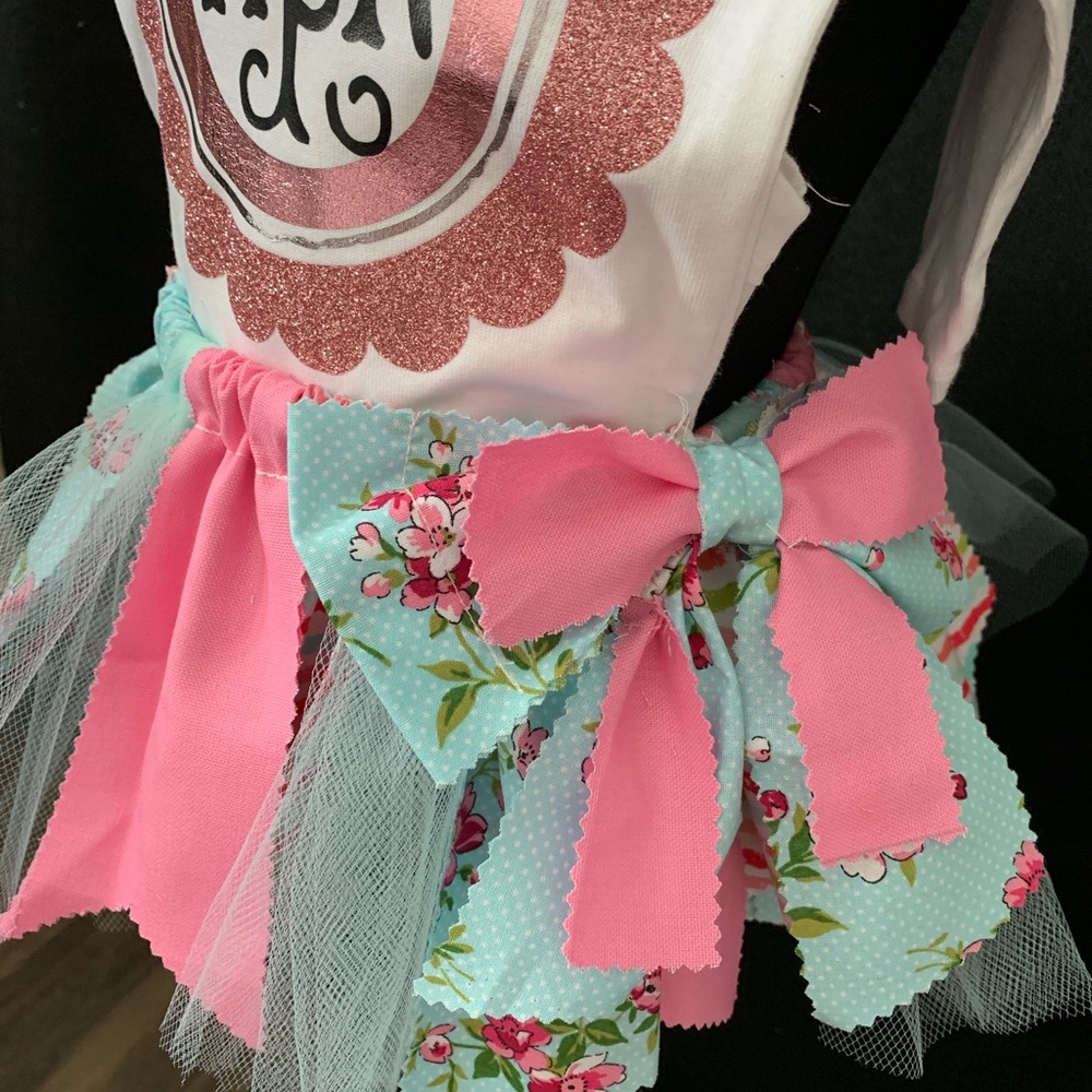 Kids custom made skirt sets.